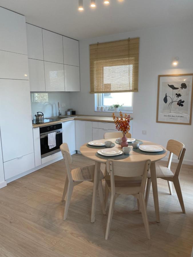 Metro Szwedzka Apartament Orange Варшава Экстерьер фото